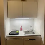 Zentral Apartman *